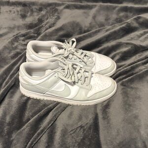 Used Nike dunk low grey fog